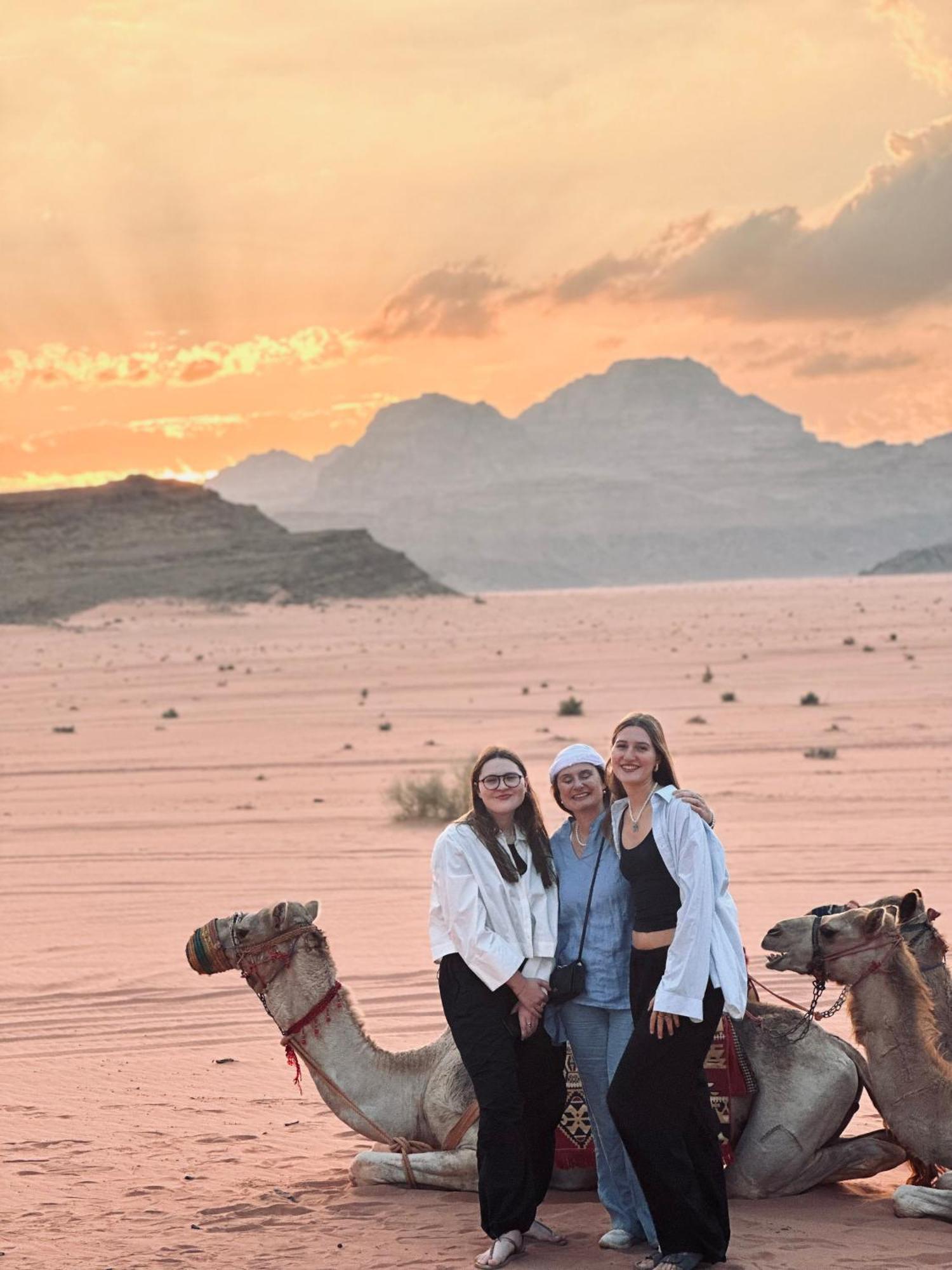 Rum Relaxation Luxury Camp Wadi Rum Exterior foto