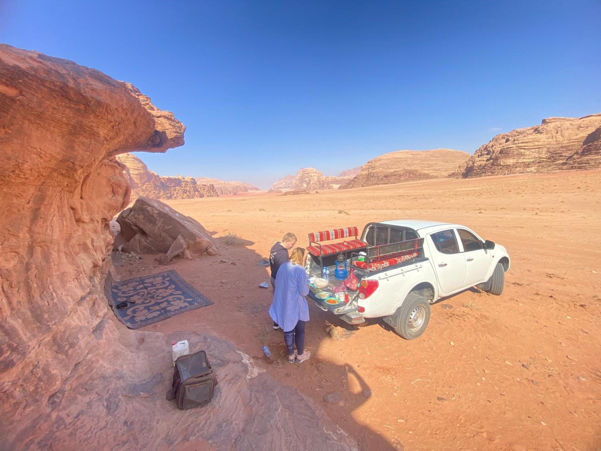 Rum Relaxation Luxury Camp Wadi Rum Exterior foto
